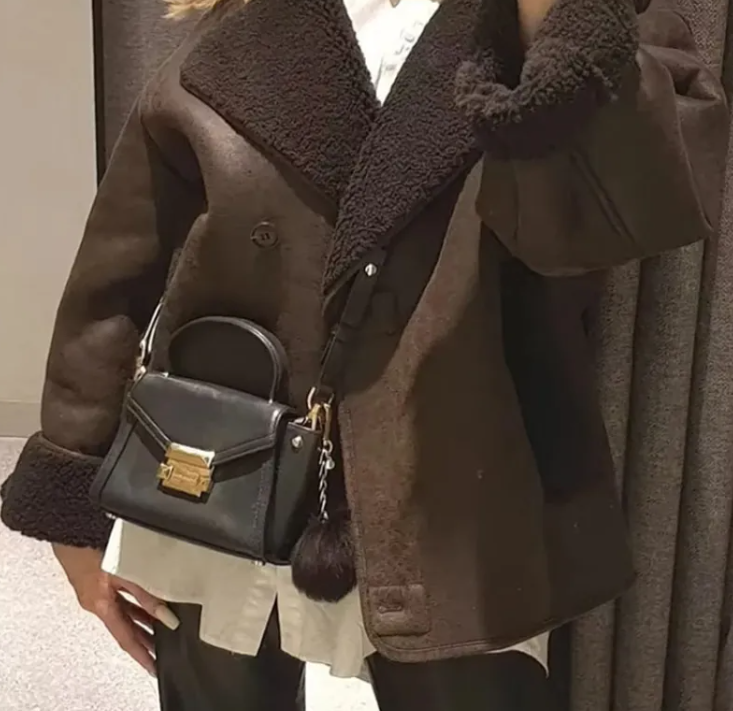 Women's Padded Jacket – Dark Brown Relaxed Winter Layer