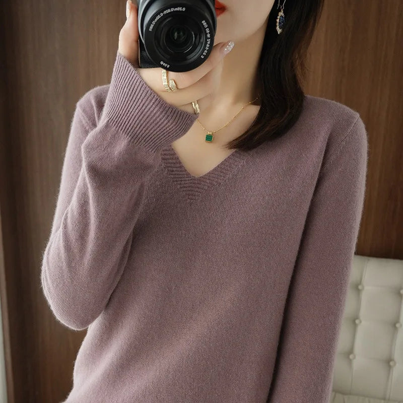 Luxurious Cashmere V-neck Pullover Sweater - Embrace Comfort in Style