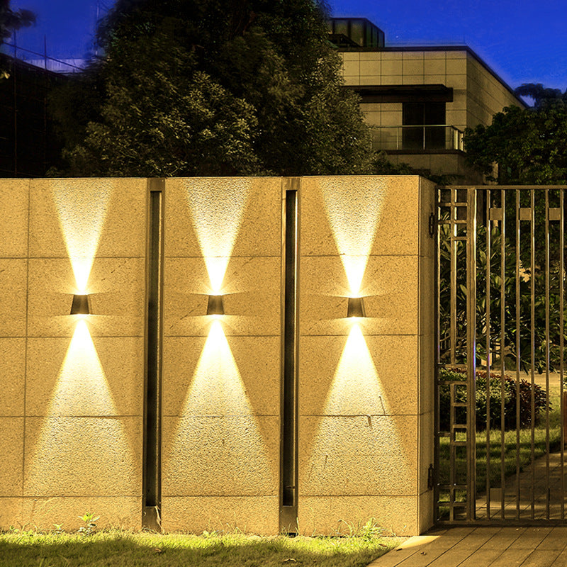 Solar Wall Light with Two-Beam Design for Outdoor Spaces