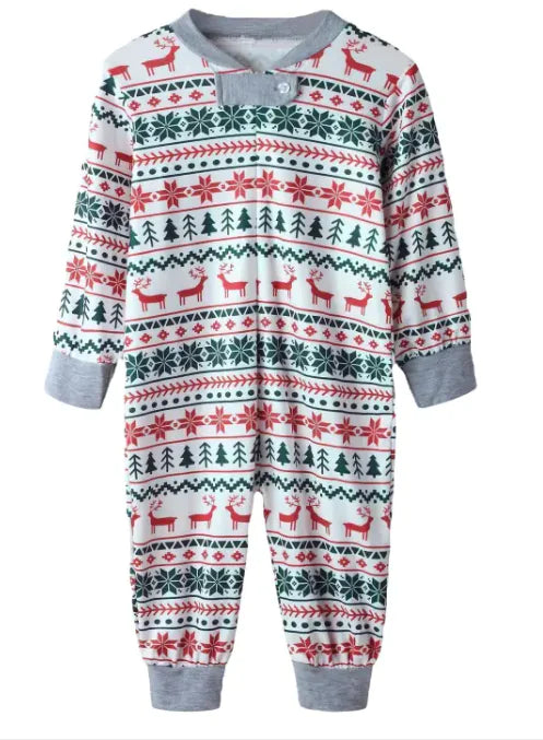 Cozy Matching Christmas Outfits for Families β Unite in Style This Holiday Season
