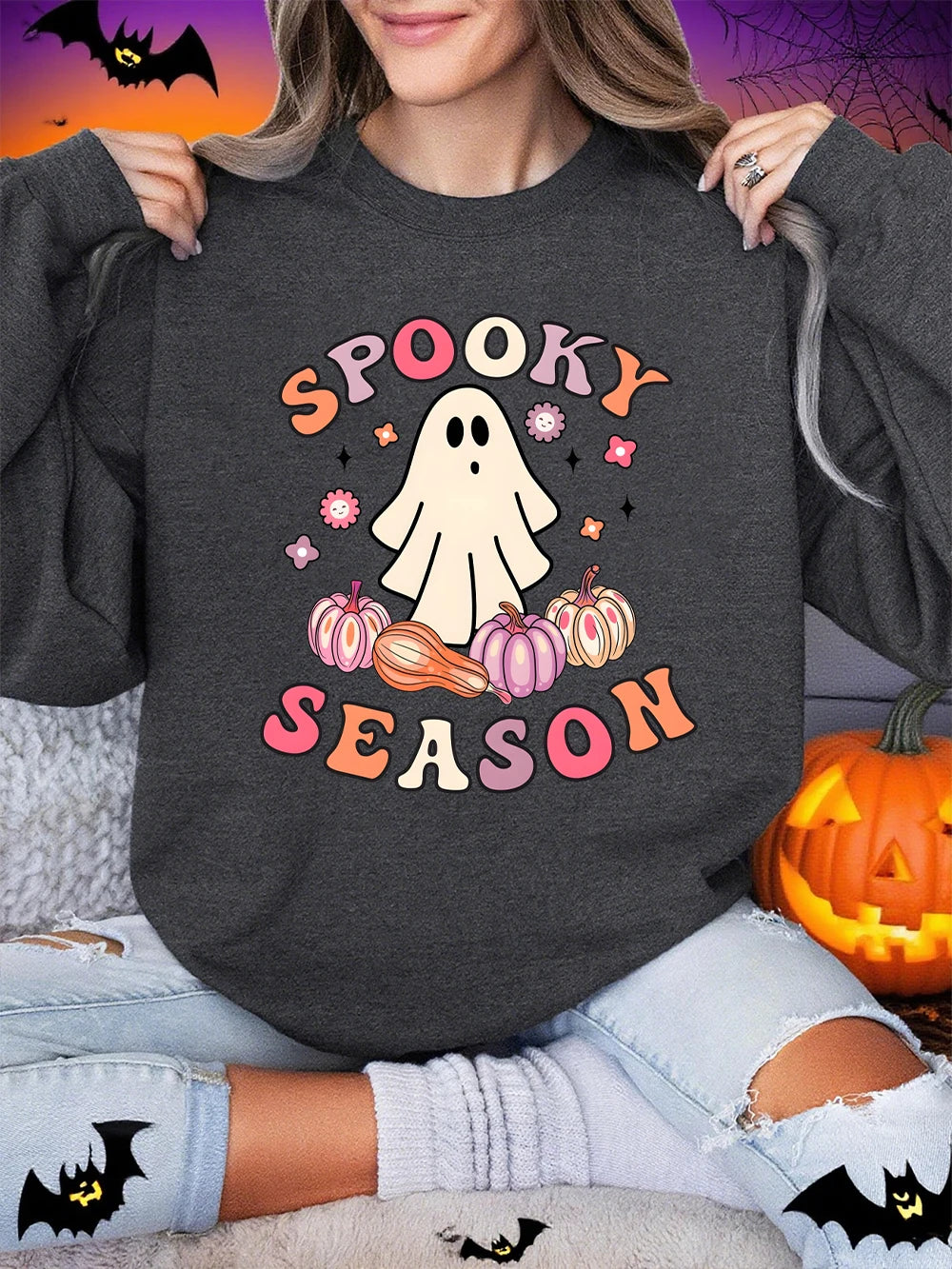 Halloween Ghost Print Sweatshirt – Cozy Comfort Meets Spooky Style