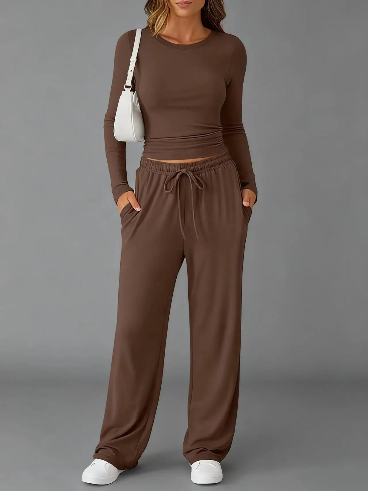 Women's Casual Sports Suit Set: Elevate Your Autumn Wardrobe