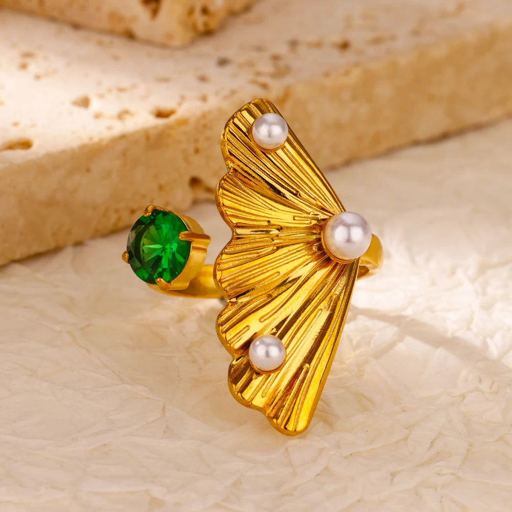 Elegant Colorful Heart Zircon Ring - Luxury Gold Plated Design for Every Occasion