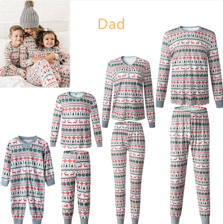 Cozy Matching Christmas Outfits for Families – Unite in Style This Holiday Season