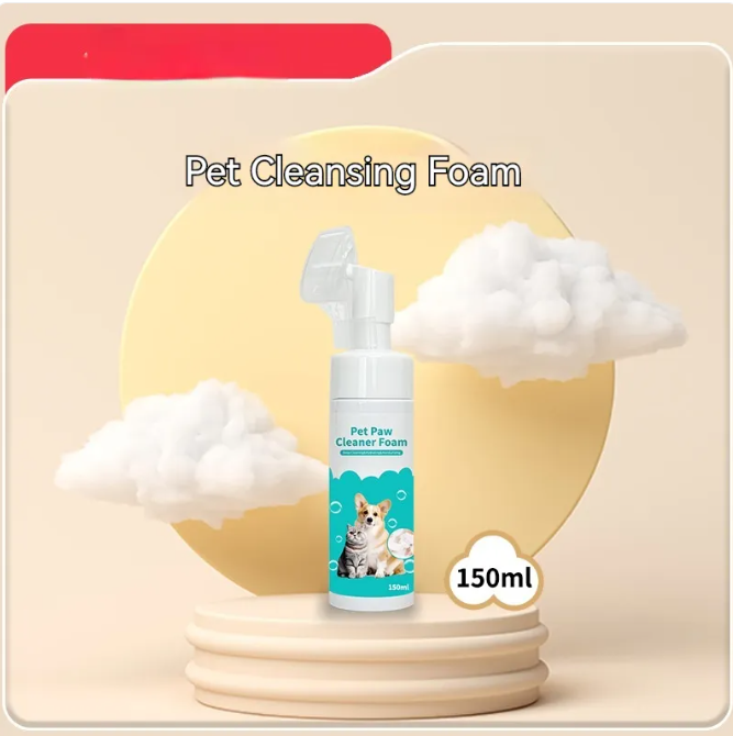 Pet Cleaning Gloves and Wipes: Effortless Hygiene for Happy Pets