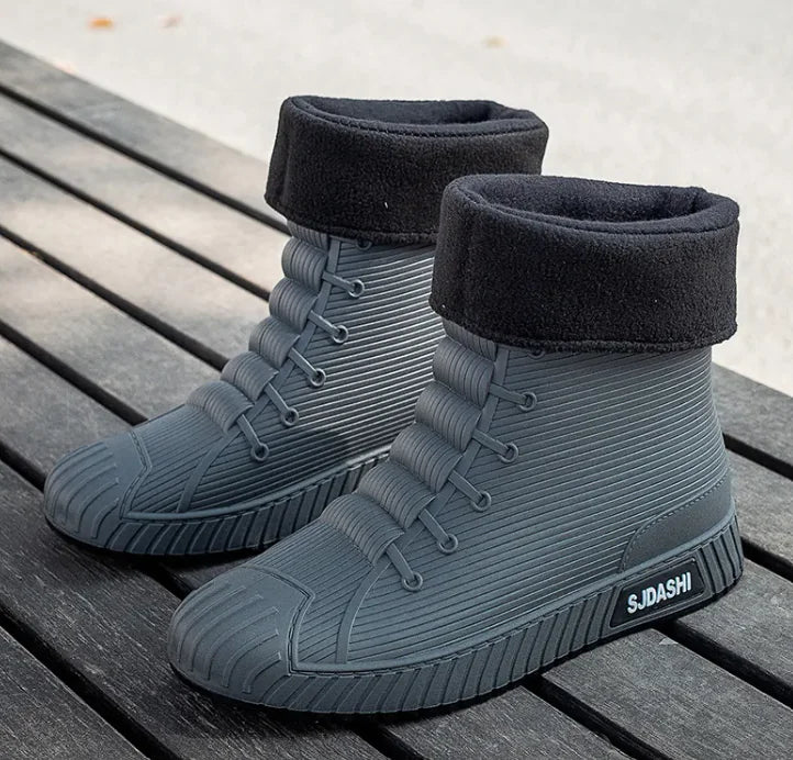 Aqua Fleece Short Boots – Cozy Waterproof Comfort for Your Feet